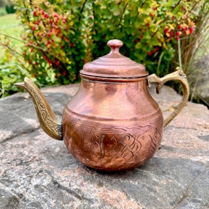 Vintage Copper Brass Kettle / Copper Teapot Coffeepot with Brass Handle and Spout