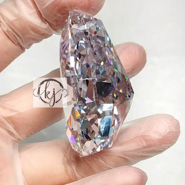 100 to 500 Carat / Excellent Crushed Ice Pear Cut DVVS1 / Premium Quality Lab Diamond for