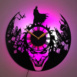 Orologio pipistrello, regalo per uomo, orologio Joker, lampada LED