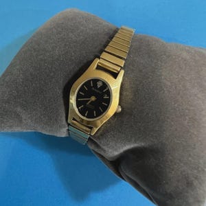 Women Armitron Diamond Quartz WR Analog 16mm Dial Watch (G993) \