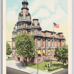 Vintage Postcard, Van Wert County Court House, Van Wert Ohio, c1940s unposted