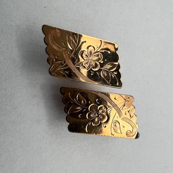 c. 1860 Gold filled Victorian Era Hand-Engraved C… - image 4