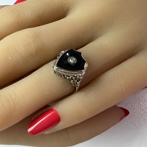 c. 1925 10k Diamond and Onyx Art Deco Ring ** 36%… - image 1