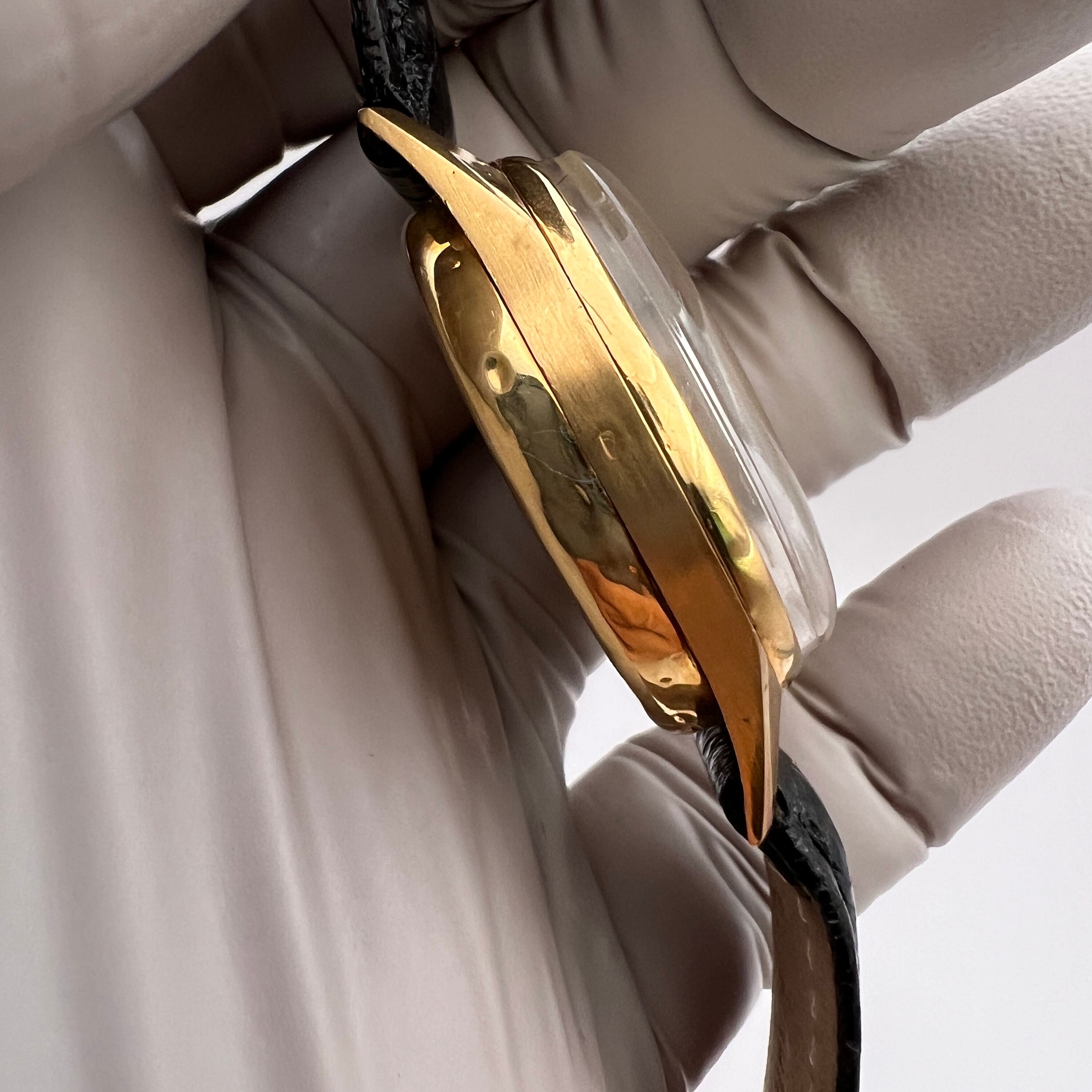 C. 1940 18k Gold Collectible Mid-century Butex Mechanical