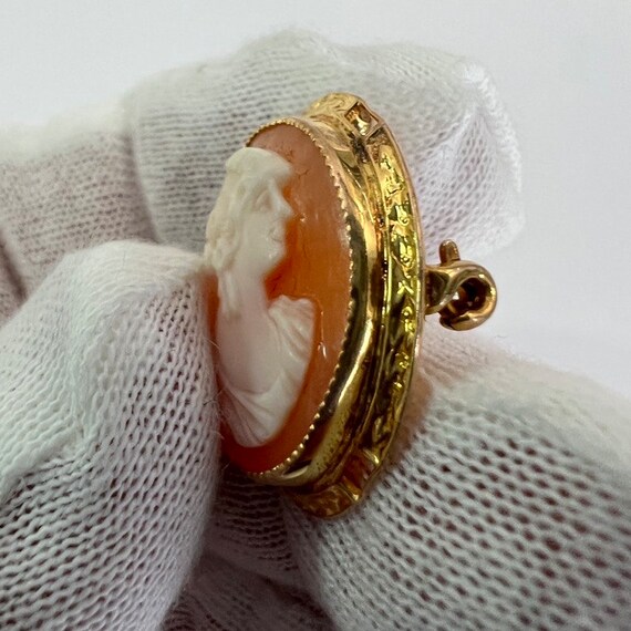 c. 1930 14k Vintage Cameo Pendant / Pin Combinati… - image 3