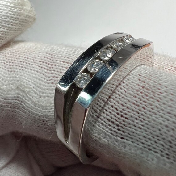 c. 2000 14k Gold & Diamond Modern Unisex Ring Plu… - image 6