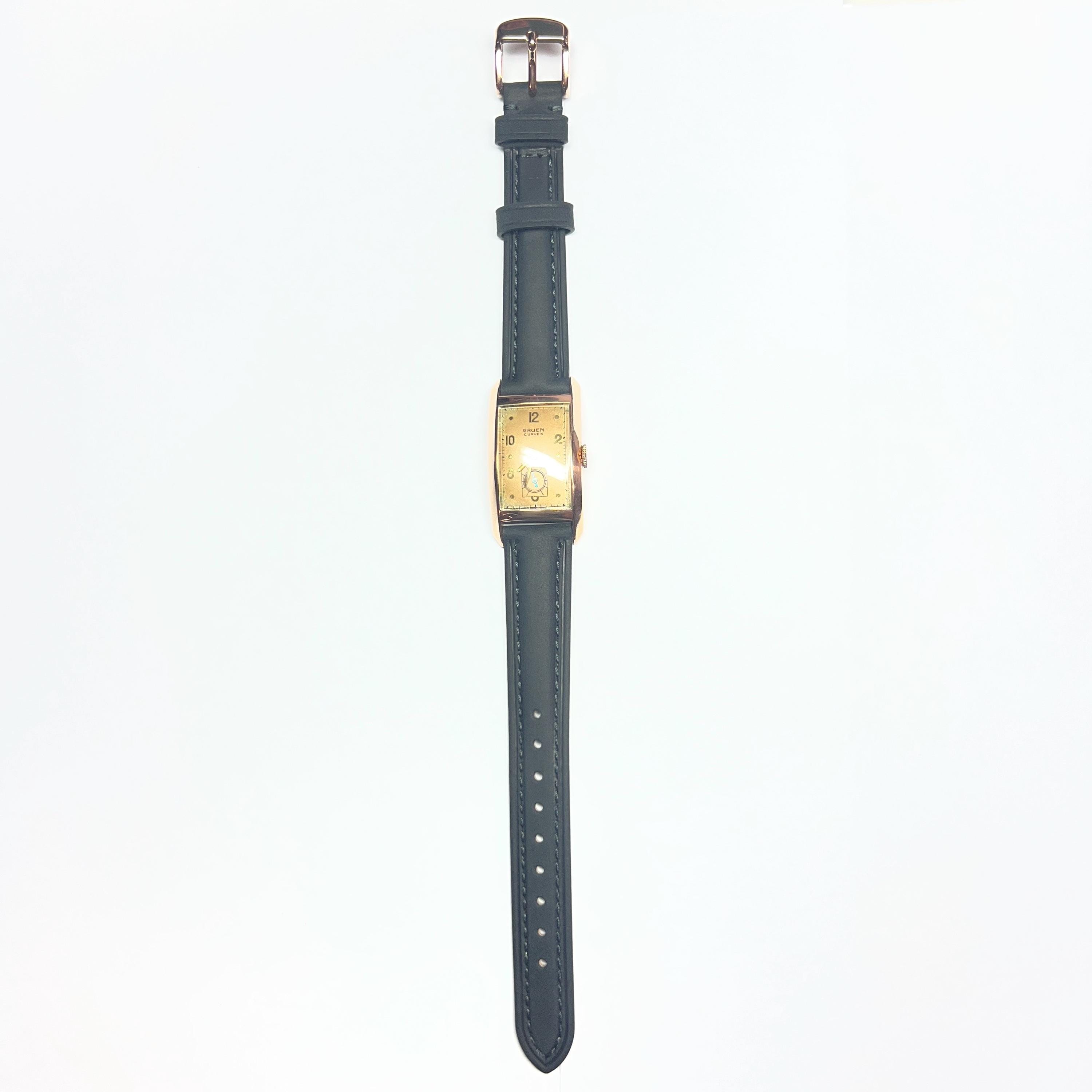 C. 1945 Vintage Collectible 14k Rose Gold Mid-century Gruen Curvex