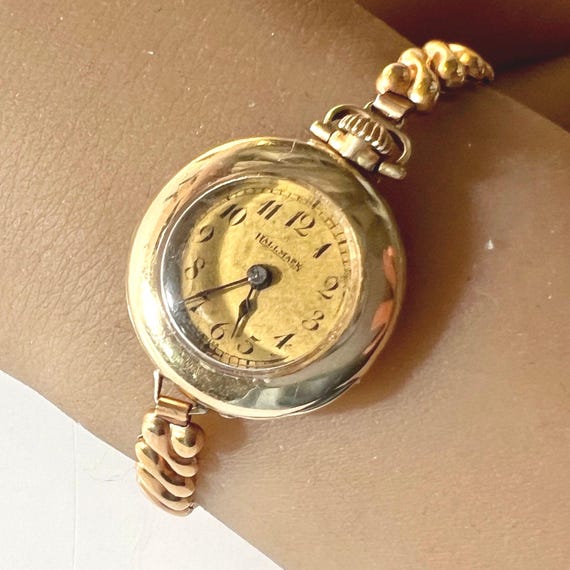 C. 1915 Antique 14k Gold Victorian Hallmark Women's Swiss Watch