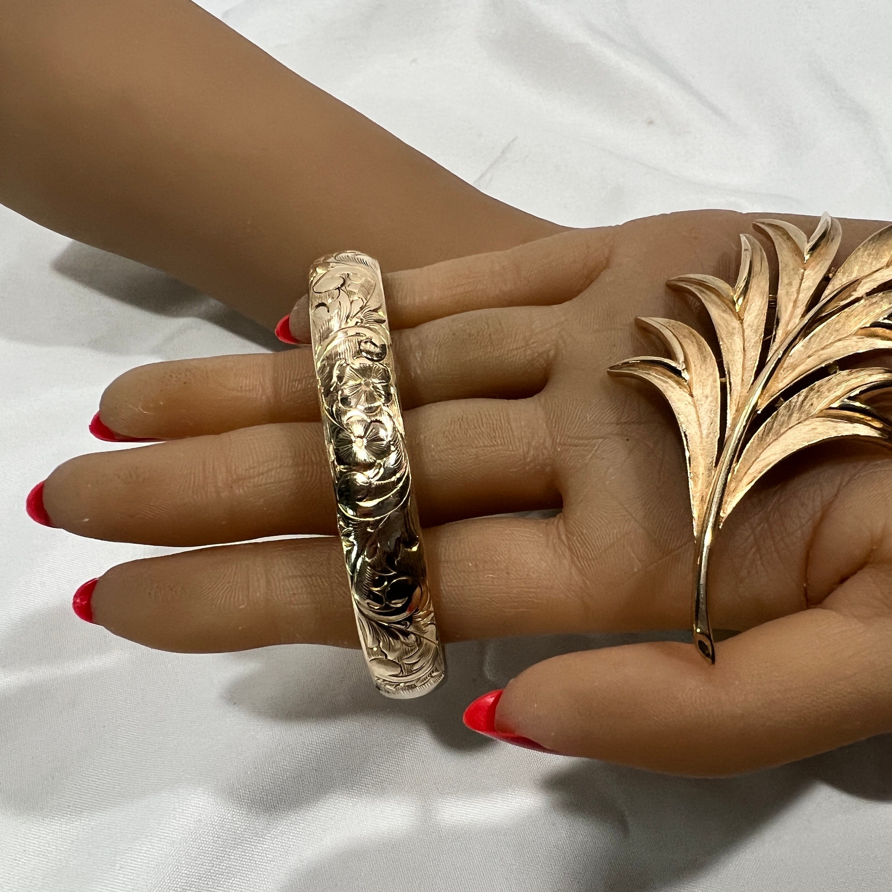 C. 1895 Gold Filled Hand-engraved Hinged Bangle Bracelet
