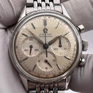 c. 1965 Rare Fine Collectible Stainless Steel Mid-Century Omega Seamaster Chronograph Watch. Included is a 400 Dollar Service & Restoration image 4