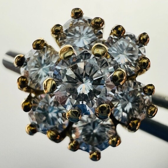 c. 1945 18k Gold Mid-Century Diamond Cluster Ear … - image 3