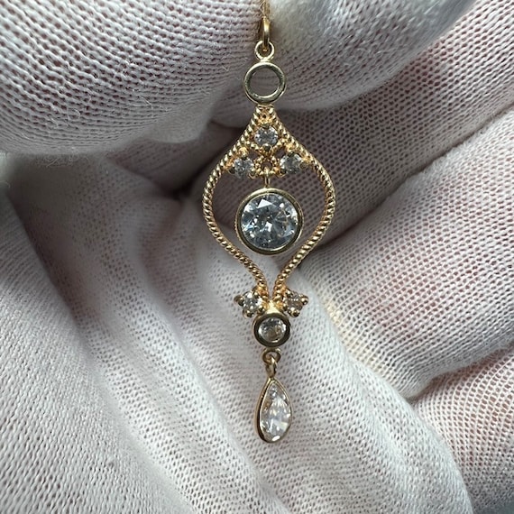 c. 2000 14k Gold Custom Made, Dangling, 18th Cent… - image 3