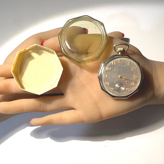 c. 1925 14k Gold Art Deco Era Fine Tavannes Pocket Watch. 21 Jewels. Plus a Free 400 Dollar Service & Restoration View 2