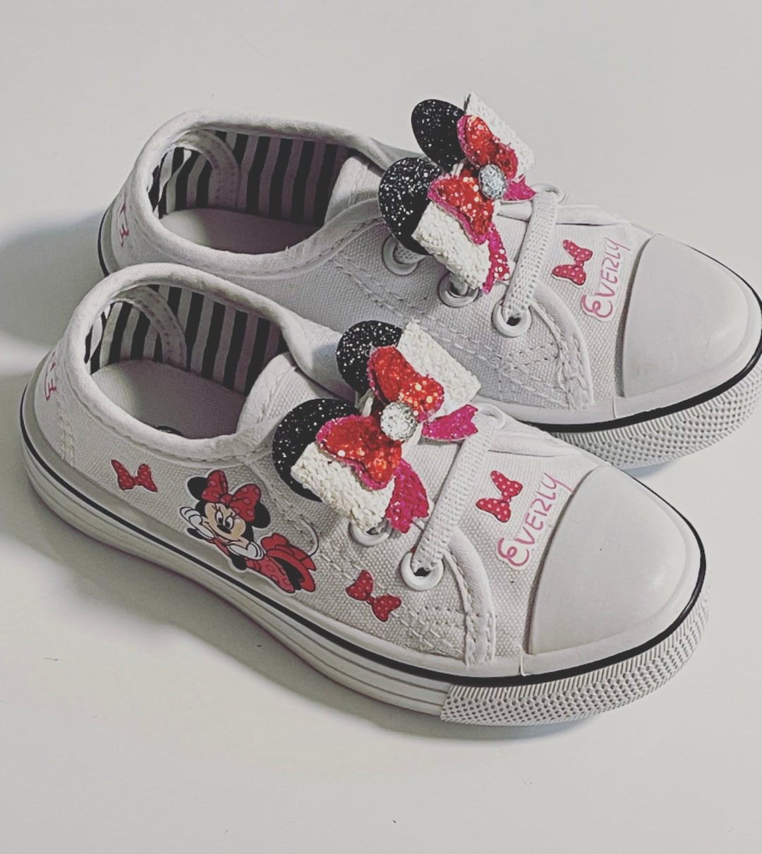 custom minnie mouse shoes