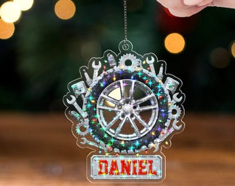 Personalized Mechanic Christmas Ornament – Custom Name Auto Repair Gift with Tire & Tools, Car Enthusiast Holiday Decoration C1LW19