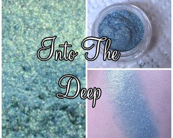Mica Mineral Eyeshadow INTO THE DEEP, Duochronme Blue Gold, Shimmer Eyeshadow, Sparkle, Color Shift