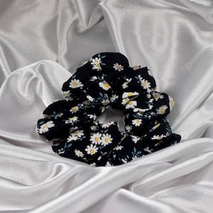 Daisy Black Floral Scrunchie