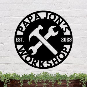 Workshop Sign, Personalized Workshop Sign, Personalized for Dad, Father&#39;s Day Gift, Gift for Dad, Personalized Workshop Sign, Papas Workshop