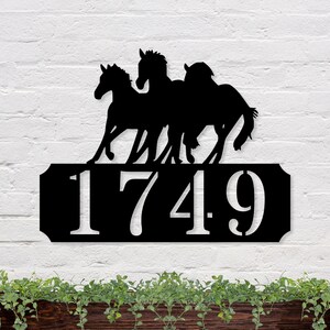 Horse Address Sign, Custom Horse Sign, Horse Sign, Personalized Horse Sign, Custom Horse address Sign, Equestrian Horse Sign, Address Sign