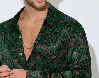 Emerald Green Leopard Men's Satin Shirt, Long Sleeve Luxury