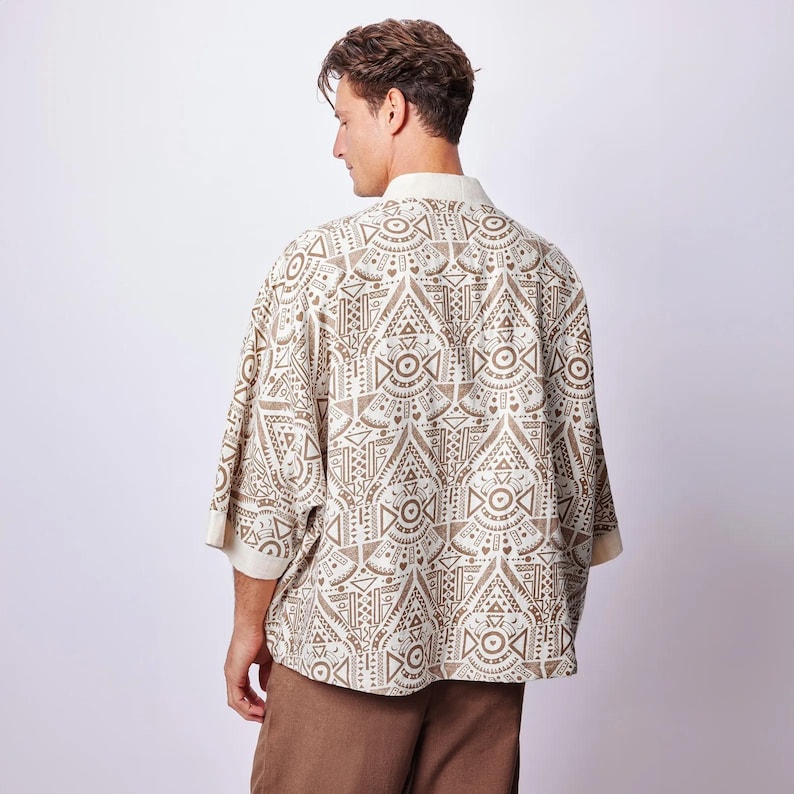 Chaqueta tipo kimono boho para hombre, cárdigan ligero, ropa de playa de inspiración azteca, atuendo boho para festivales, kimono de muselina con estampado étnico, Giftforhim imagen 6