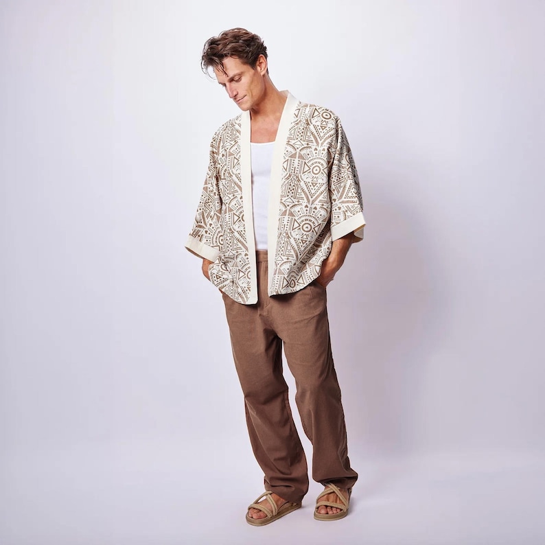 Chaqueta tipo kimono boho para hombre, cárdigan ligero, ropa de playa de inspiración azteca, atuendo boho para festivales, kimono de muselina con estampado étnico, Giftforhim imagen 3