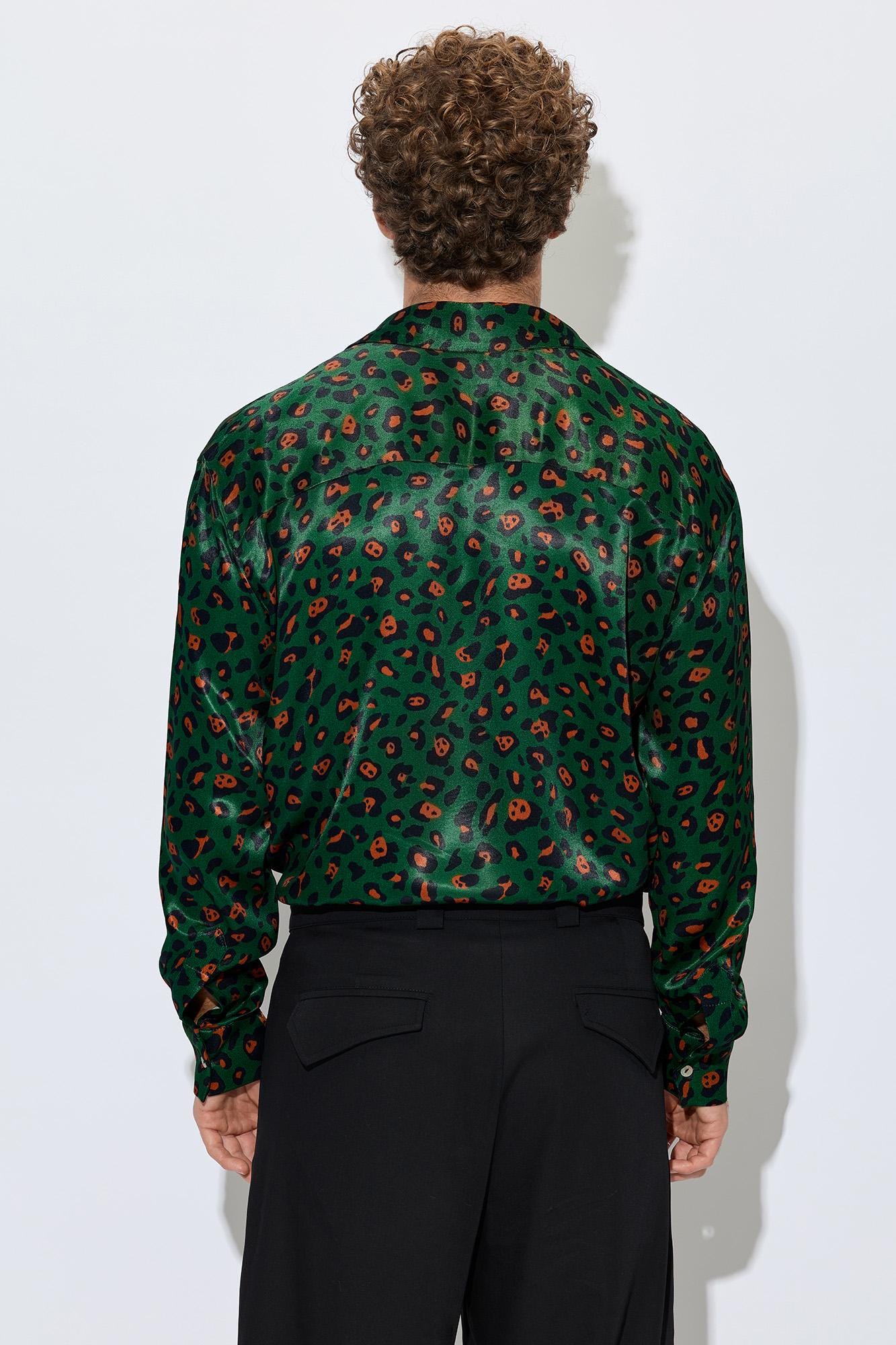 Emerald Green Leopard Men's Satin Shirt, Long Sleeve Luxury