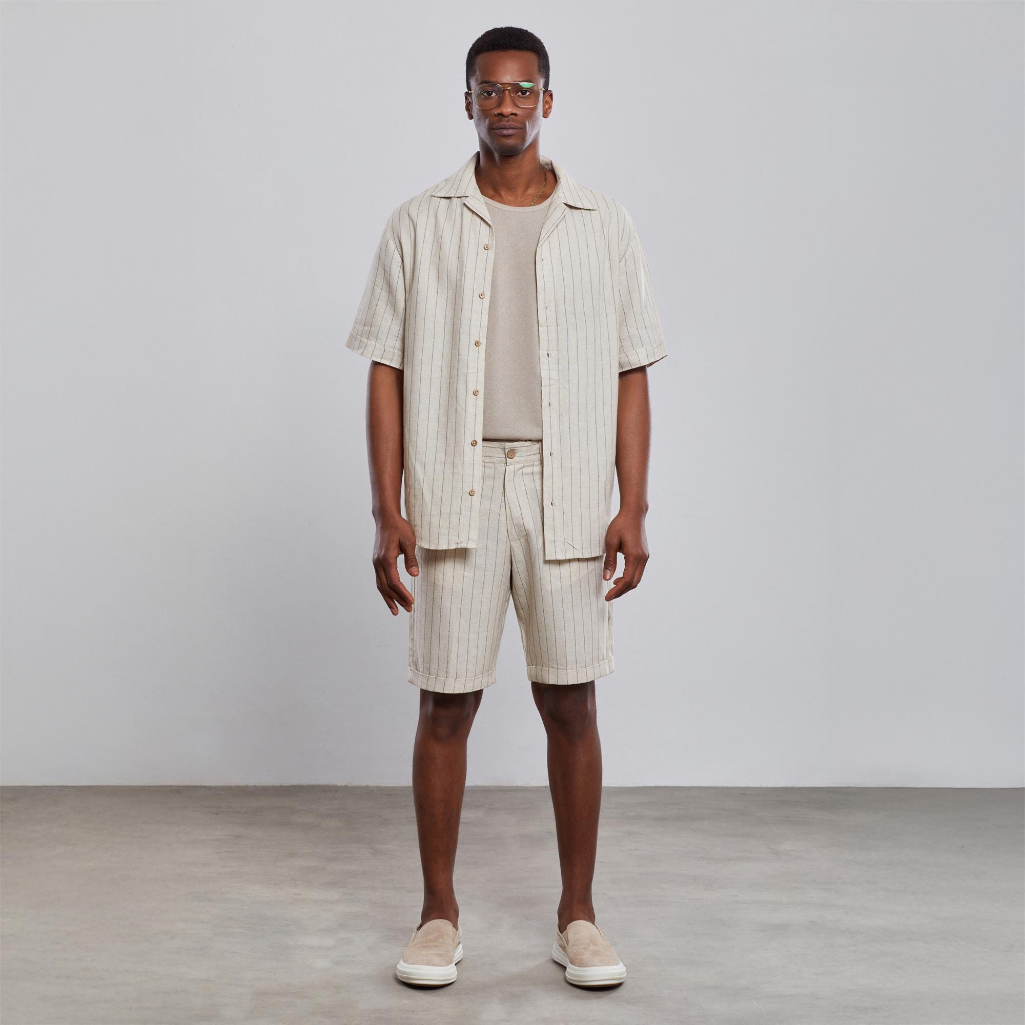Conjunto de lino 100 % a rayas: ropa de verano, ropa de playa informal, estilo de vacaciones, ropa de verano, ropa de lino para hombres, camisa de verano, estilo de festival