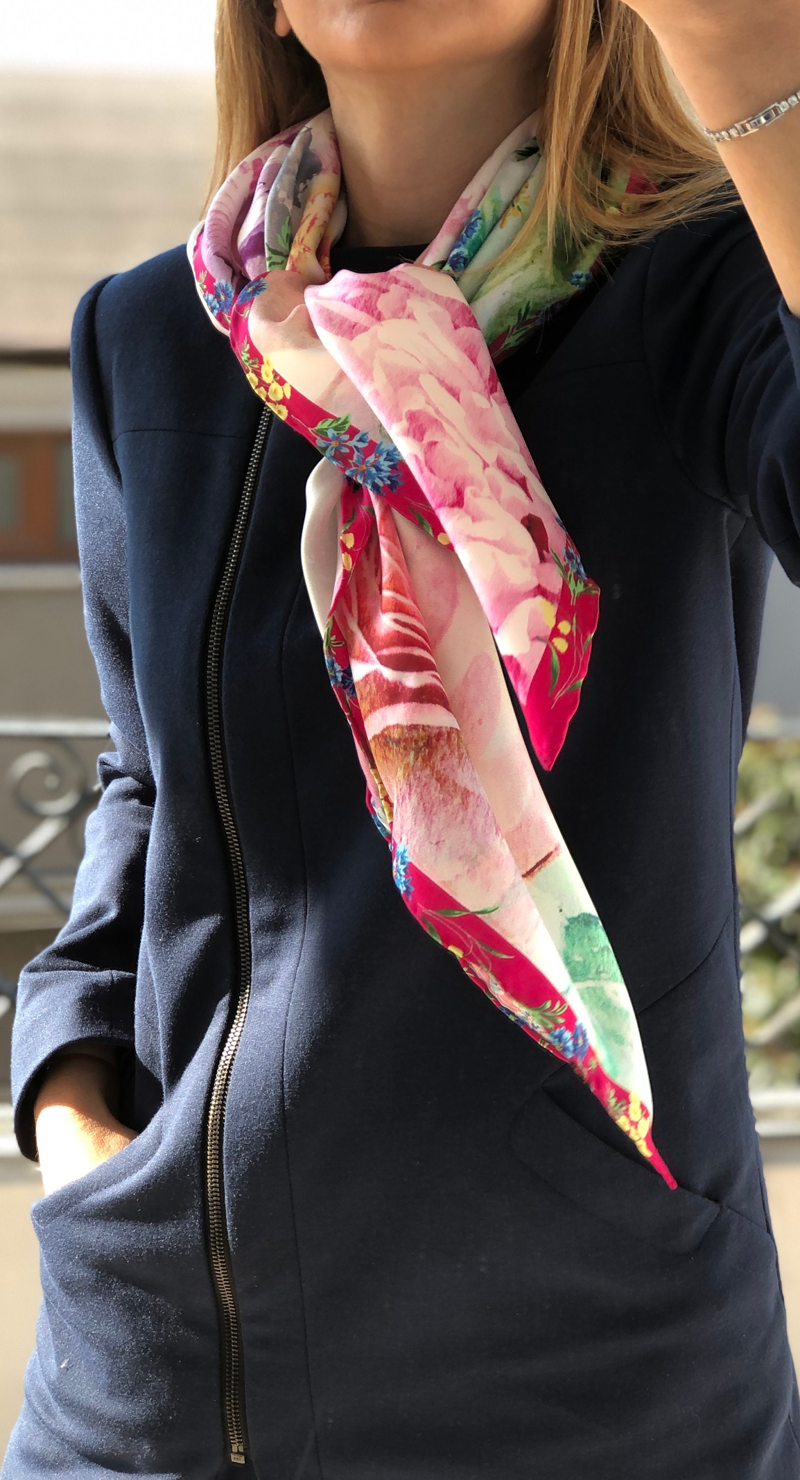 本当に信頼出来る店 in Designed Hand - Scarf Square Silk Candy Floral Green Pink 小物