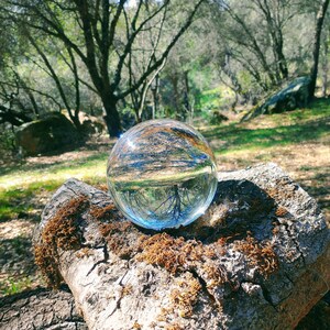 Crystal Ball Oracle Reading image 2