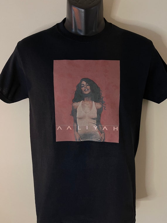 Aaliyah T-shirt Black/ Red - Etsy Australia
