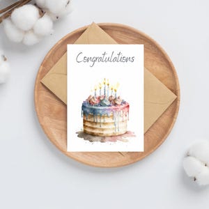Délicieux gâteau de félicitations pour cartes de vœux