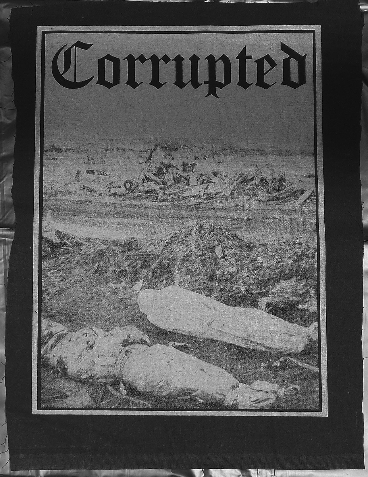 Corrupted コラプテッド　Tシャツ 2025年最新】CORRUPTED コラプテッドの人気アイテム - メルカリ