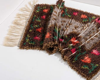 Vintage Scandinavian Rya Runner Rug – Floral Shag Pile with Fringe (M)