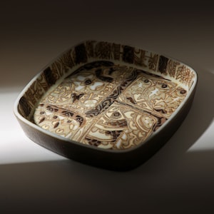 Royal Copenhagen Aluminia RC Faience 2883/719 Brown Baca Square tray design by Nils Thorsen