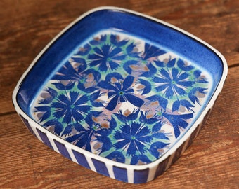 Vintage Tenera Series by Marianne Johnson, Royal Copenhagen Aluminia, Faience, Hand Painted Square Dish