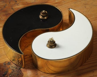 Oil lamp Yin & Yang, by G.V. Harnisch from Copenhagen
