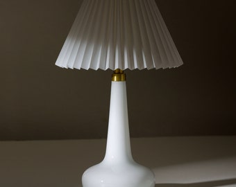 Vintage Le Klint Holmegaard White Glass Table Lamp, Esben Klint Model 311 (No Shade)