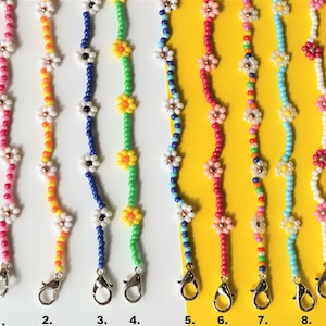 Beaded Daisy Necklace, Daisy Chain Necklace, Beaded Flower Jewelry, Beaded Daisy Chain, Seed Bead Jewelry, Daisy Necklace, Custom Necklace
