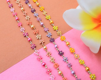 Beaded Daisy Chain Necklace, Multicolor Seed Bead Flower Jewelry