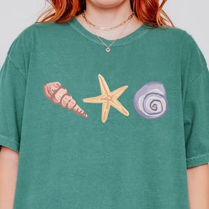 Comfort Colors, Sea Shell T-Shirt, Beach Shirt, Summer Shirt, Ocean Lover Gift, Tropical Shirt, Nautical Seashell Shirt, Summer Woman Shirt
