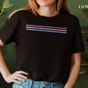 Subtle Bi Pride T-Shirt, Pride Shirts,Bisexual Clothing Bi Pride T-shirt,Two Moms Lgbtq Proud Ally Oversized Aesthetic,Minimalistic Bi Pride