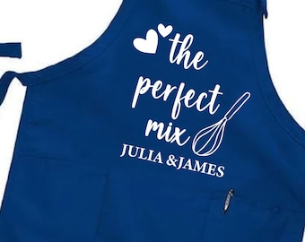 Custom Matching Aprons for Valentines, Personalized Apron for Boyfriend,Couples Apron Set,Wedding Gift, Newlywed,Personalized Matching Apron