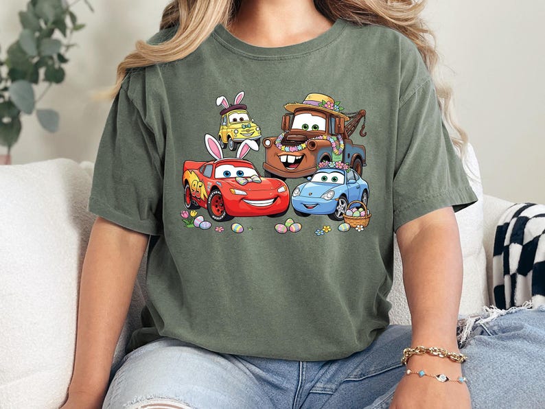 Disney Cars Easter Shirt, Lightning McQueen Mater Bunny Tee, Pixar Spring Egg Hunt Graphic Tee, Comfort Colors Disney Easter Shirt bild 10