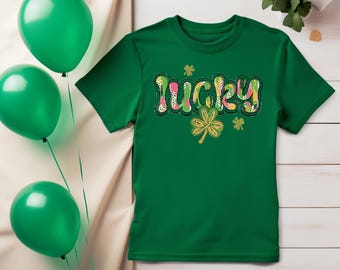 St Patrick's Day Lucky Shirt,Lucky Charm Tee,Lucky St Patricks Day Shirt,St Patricks Day Gift,Shamrock Tee,Green Day Shirt,Irish Family Gift