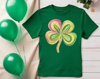 Glitter Shamrock Tee,St Patricks Day Shirt,Shamrock Shirt,Shamrock St Patricks Day Shirt,Cute St Patrick Tee,Women Glitter Patrick's Day Tee