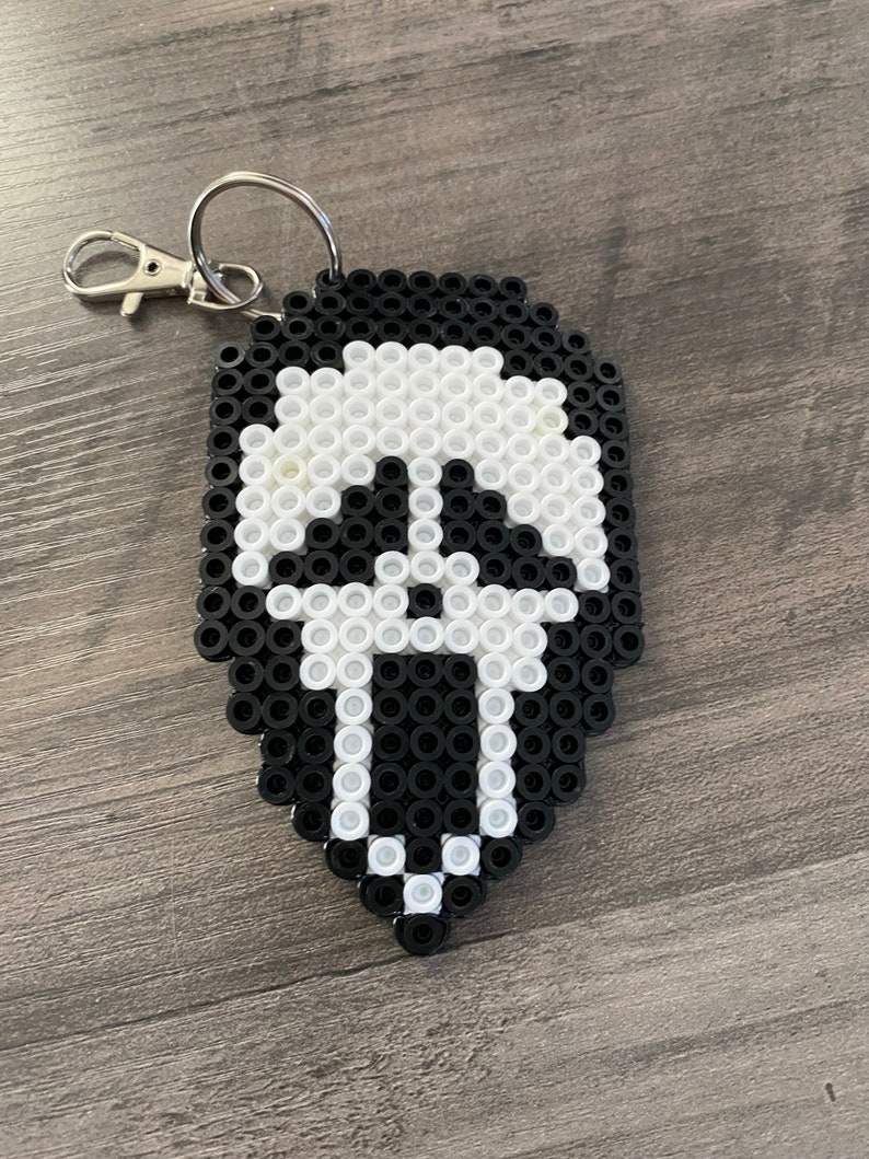 Scream's Ghostface Perler/fuse Bead Keychain Etsy