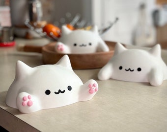 Blob Cat Desk Decor | Cute Kawaii Cat Figurine | Chonky Cat Gift for Cat Lovers | Funny Office Desk Buddy | Handmade Cat Decoration