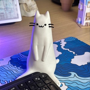 Kawaii Sitting Cat