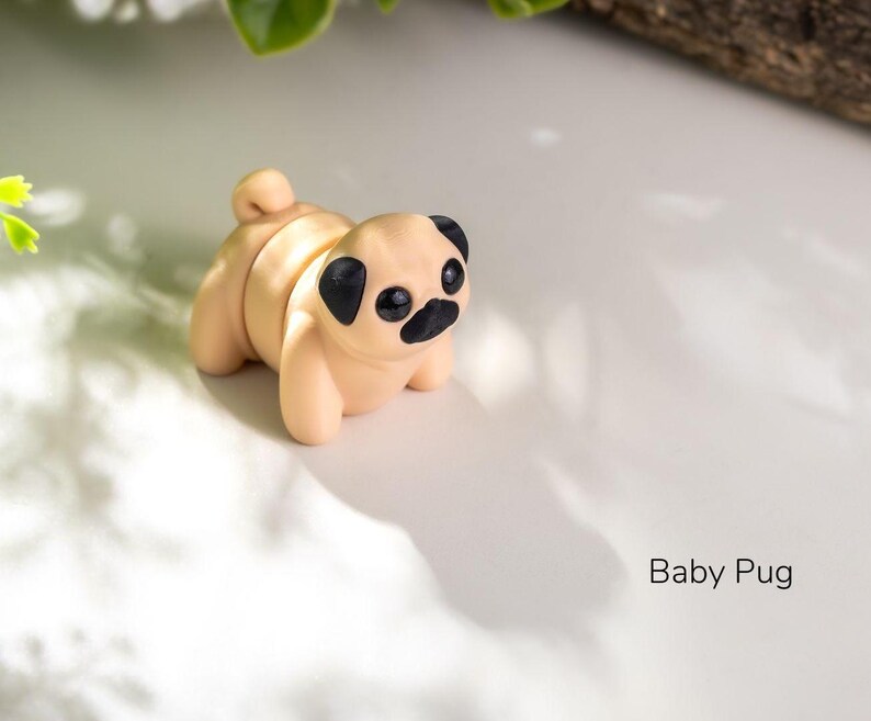 Tiny Pug Model / Keyring image 4